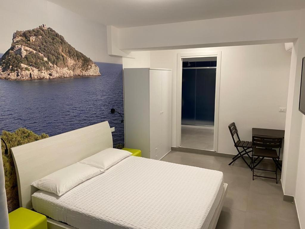 Torre Del Mare Rooms Bergeggi Kültér fotó